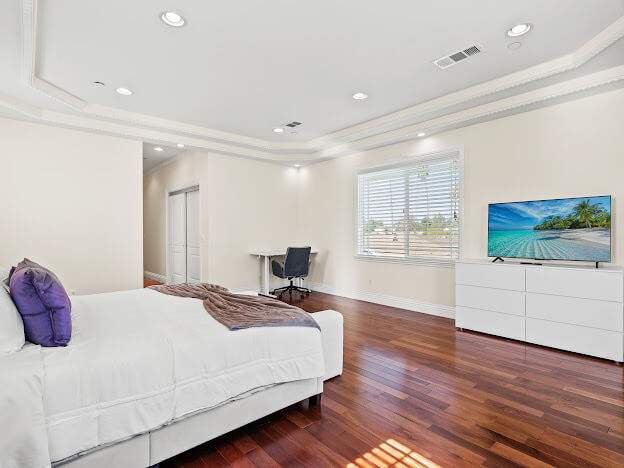 Luxury 4BR Home in Monterey Park 