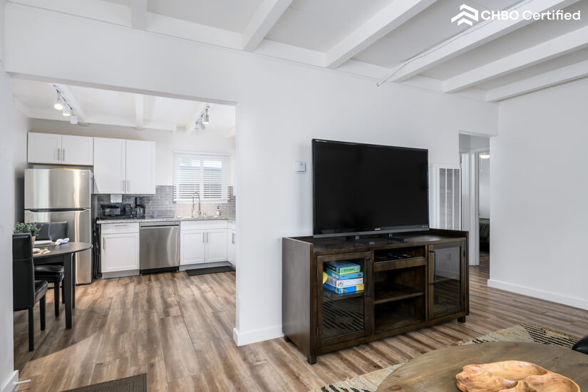 Heart of Winters  Fully Furnished 2BR