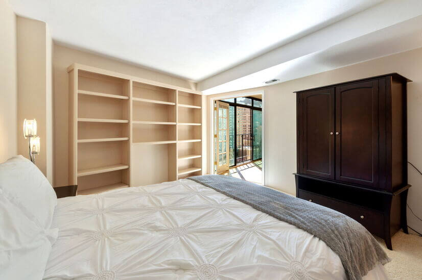 1 Bedroom/1Bath   Den in Downtown Denver