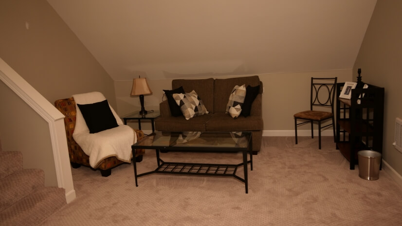 Bedroom #2 - Sunken Bedroom, Queen Bed, Loung