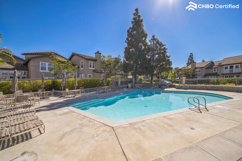 Cozy Condo Located Near the Beach