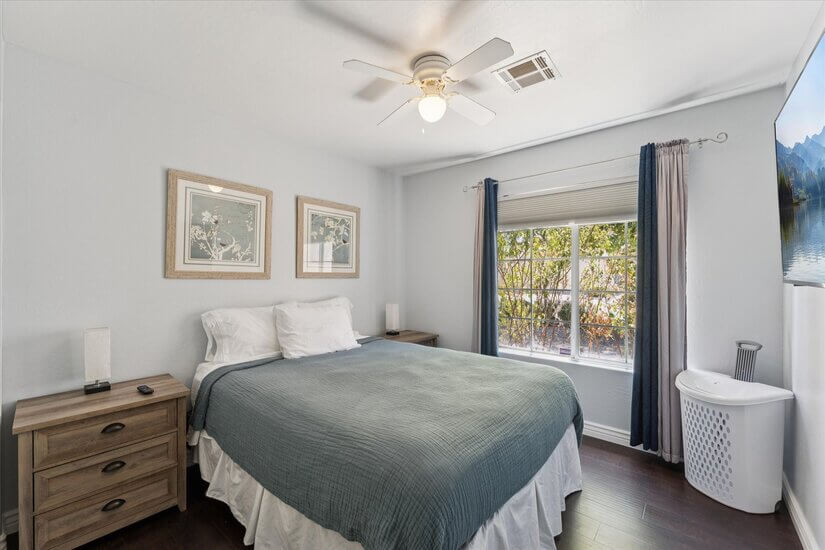 Modern & Cozy 4/2 With Salt Pool STV QC