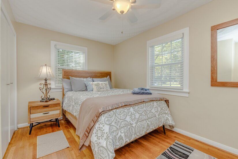 MidTerm Corporate Housing Fully Furnished Short Term Housing in