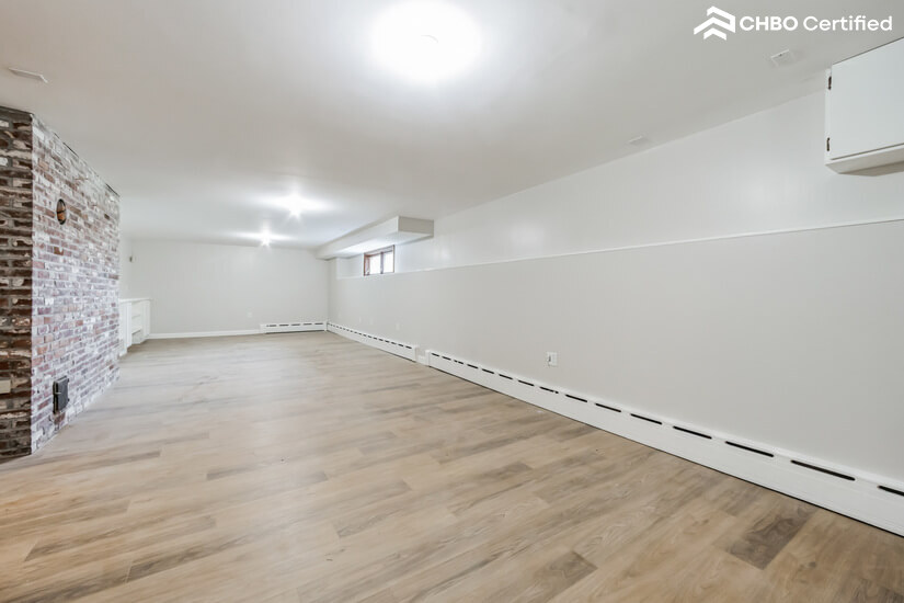 Unfurnished Rental Home in Deerfield NH