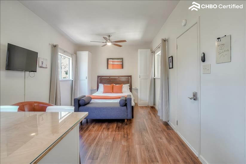 San Francisco Furnished Bungalow