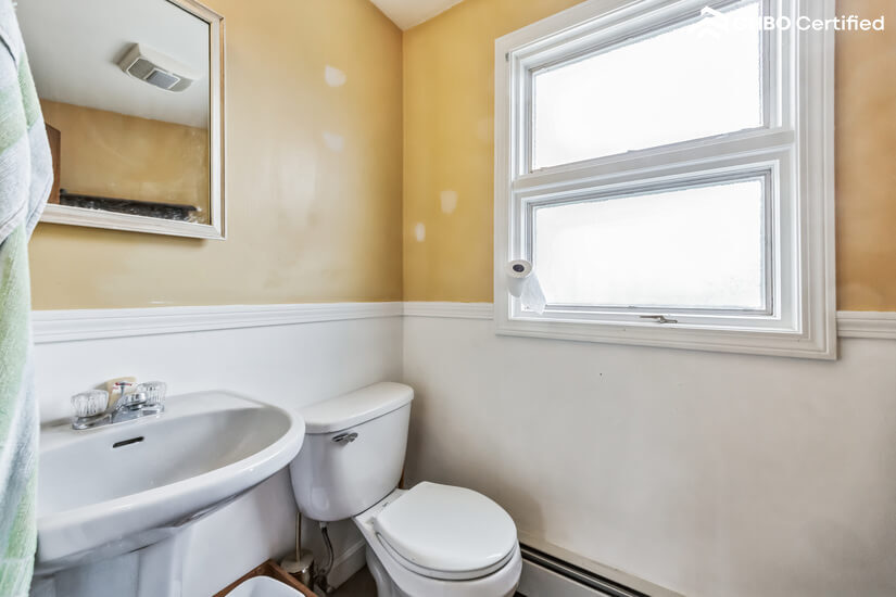 Unfurnished Rental Home in Deerfield NH