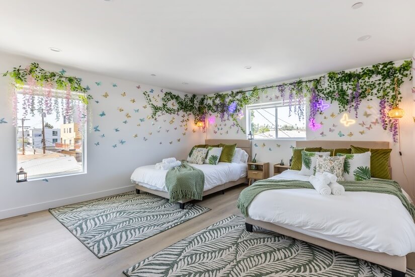 Lots natural sun light