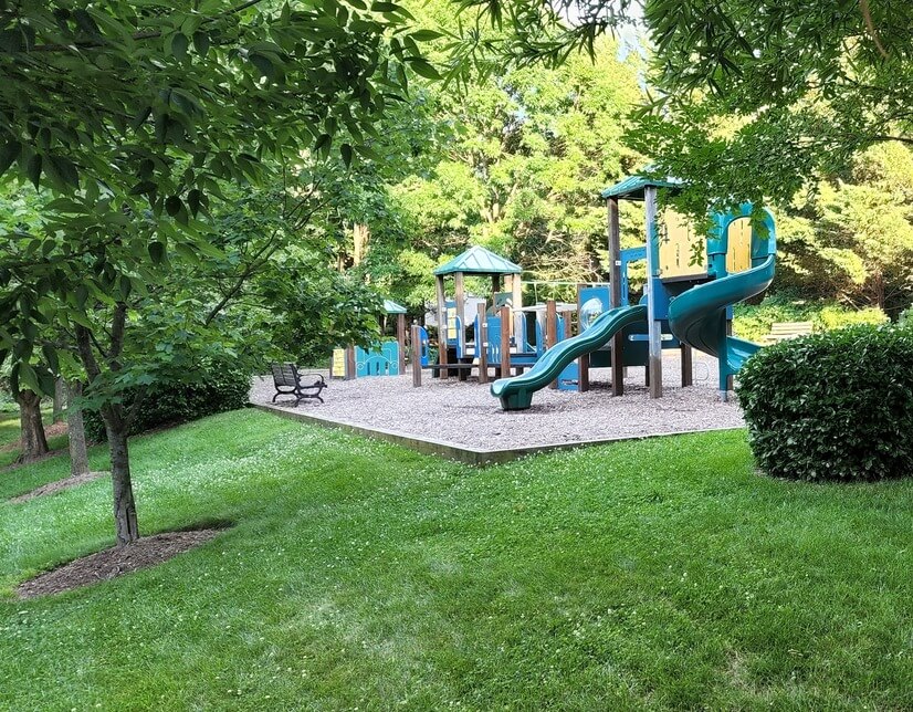 3 BR Home - Includes ALL Utils Near 495