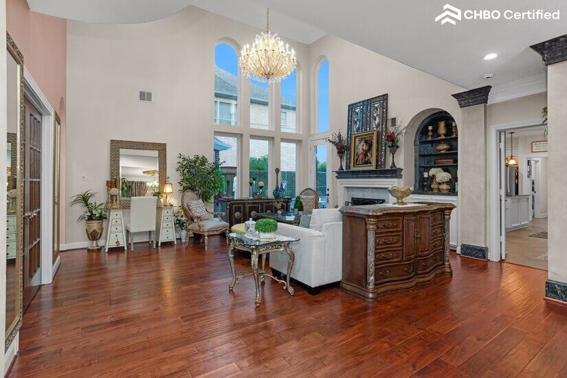 Executive Rental Home with Pool 