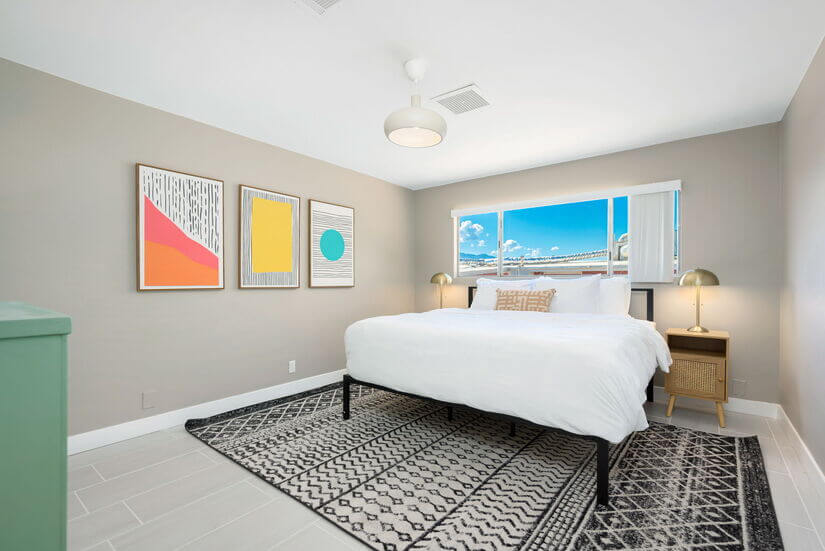 Master bedroom with King Bed