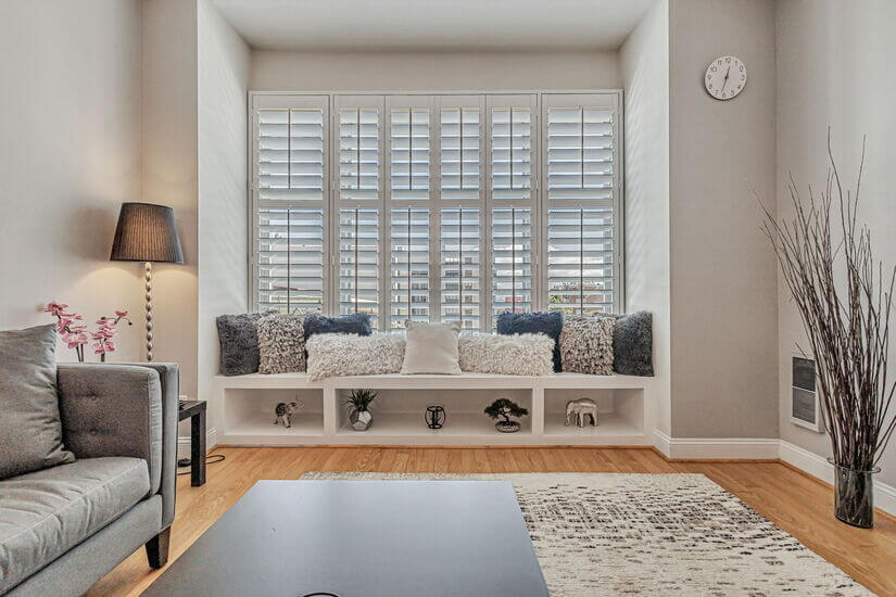 Furnished Jr 1BR Condo Bay Bridge Views 