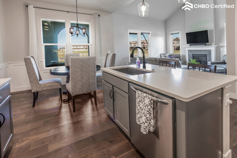 Furnished 4BR Townhome –  Windsor CO