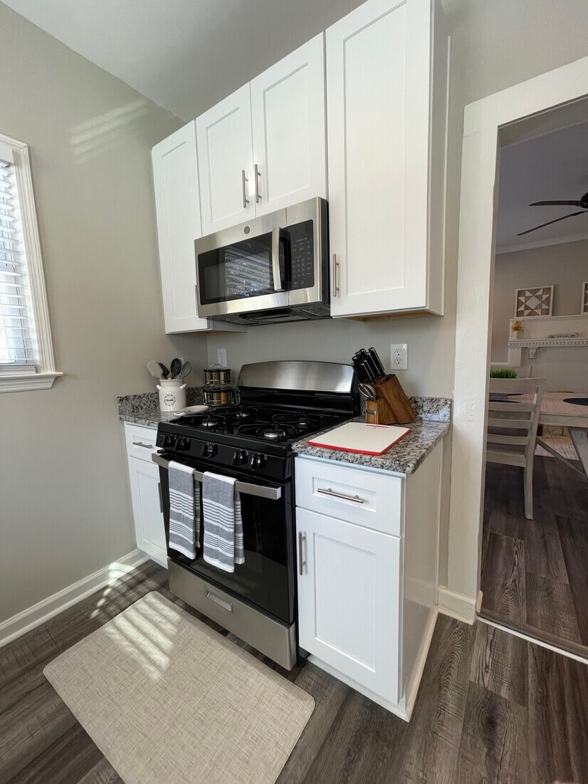 Fully Remodeled and Furnished Bungalow