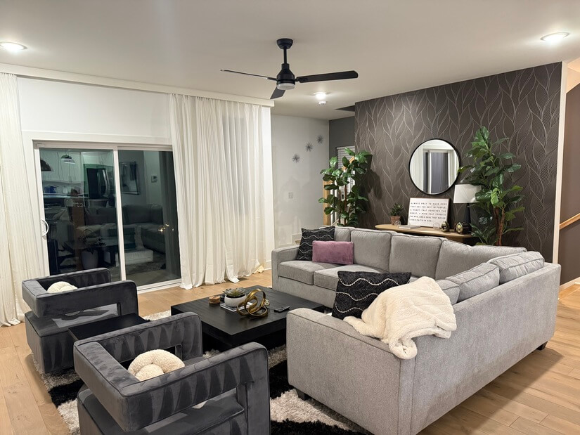 Upgraded Sectional now in the living room