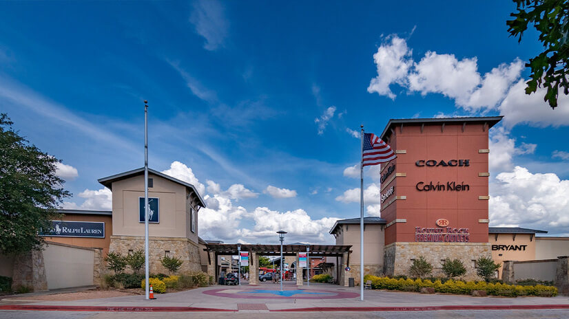 Round Rock Outlet Mall within Minutes away