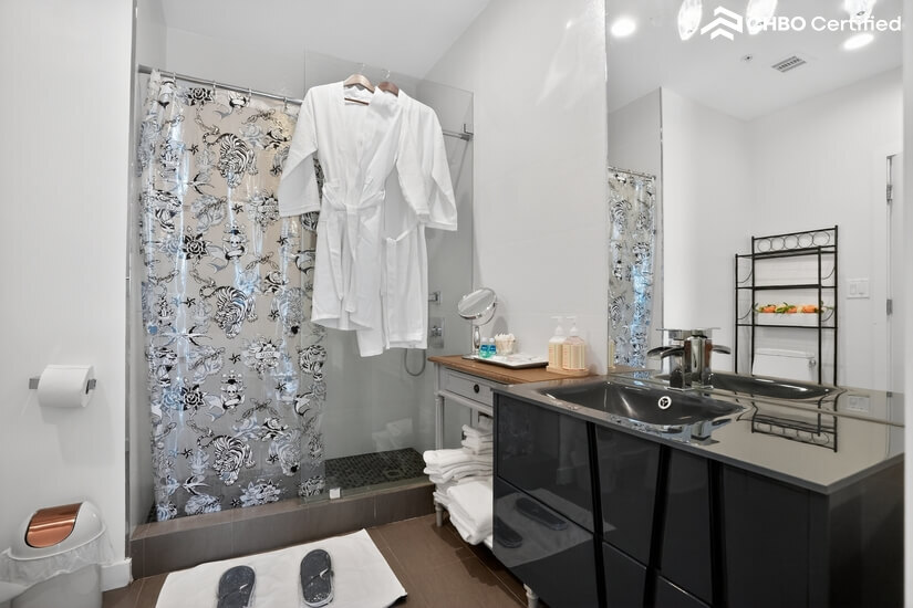 LOVELY 4 BED 3 FULL BATH IN SANTANA ROW