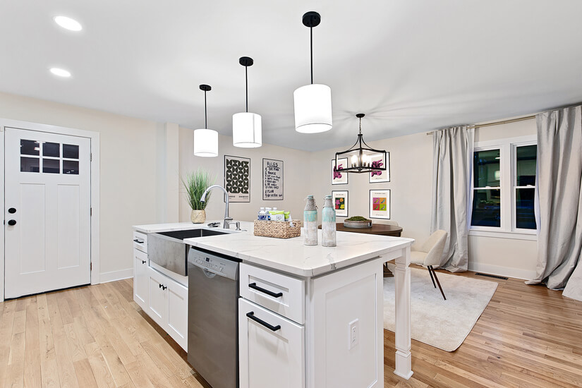 Kitchen with Huge Island