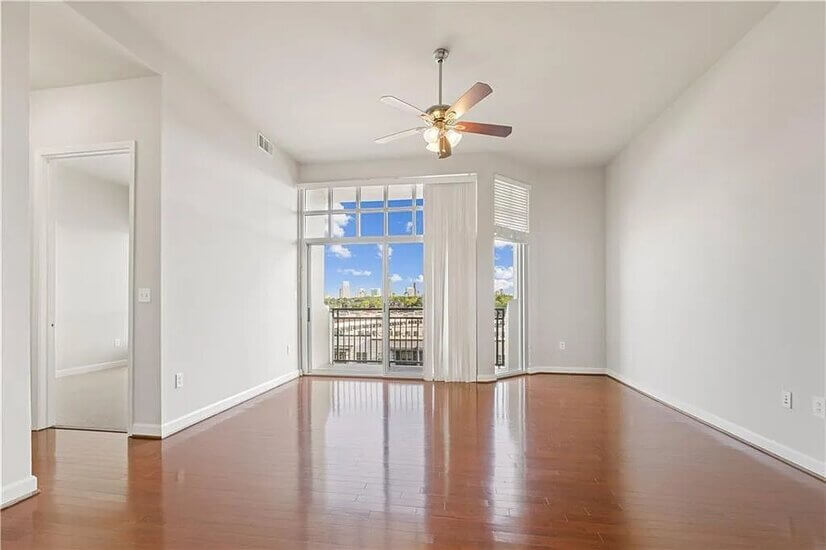 711 Cosmopolitan Dr NE 813