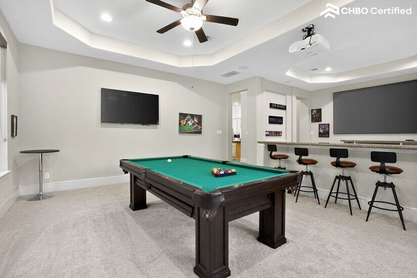 Entertainment space with pool table