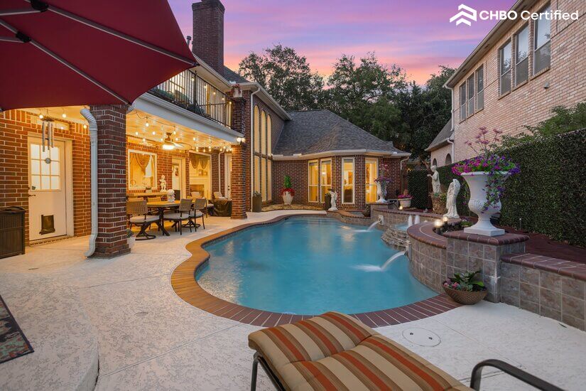 Executive Rental Home with Pool 