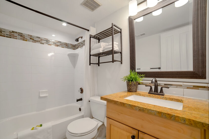 1BR 1BA bathroom