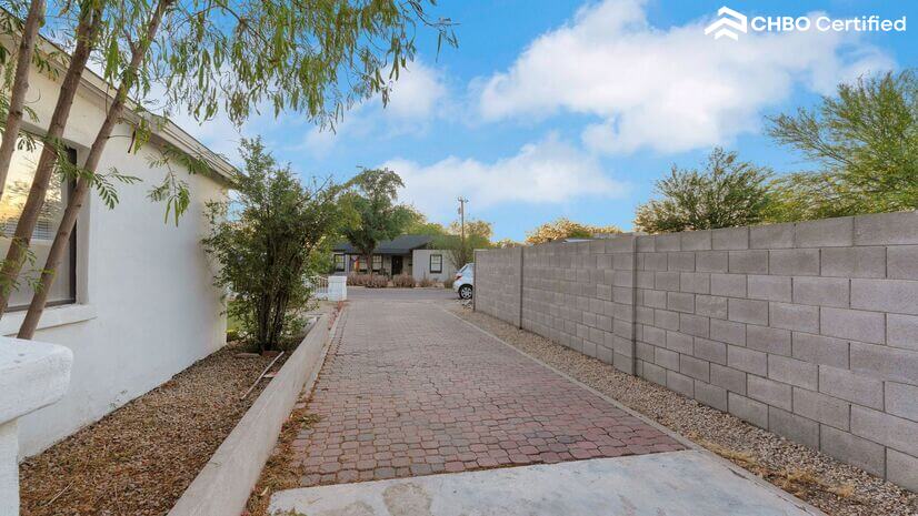 Snug Home Near Downtown Phoenix