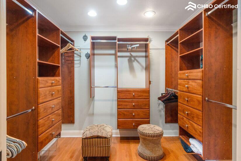 Master Walk in closet