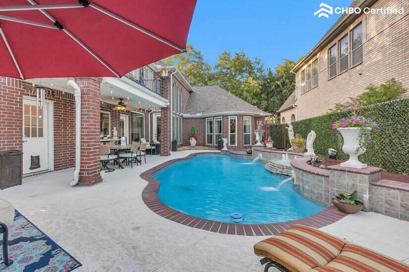 Executive Rental Home with Pool 