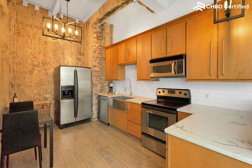 Furnished Condo Downtown Houston 