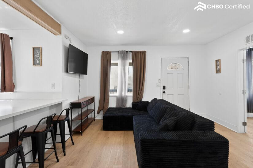 Furnished House Near Down Town Riverside