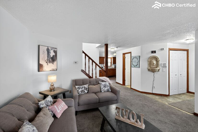 Three Bedroom Furnished in Buffalo