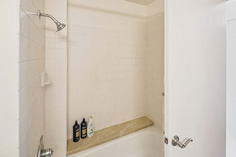 Ala Moana HighFloor  w Ocean City Views