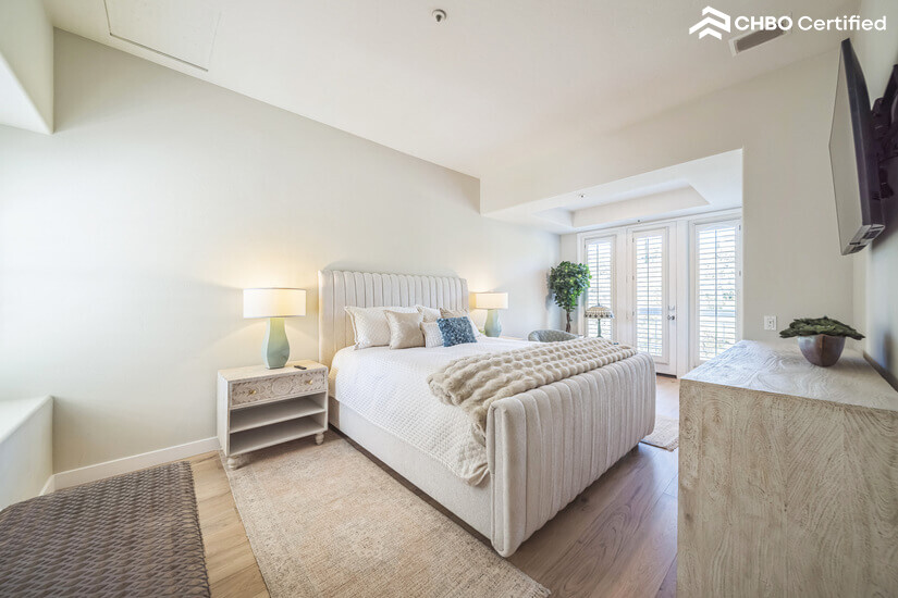 Cozy Condo Located Near the Beach