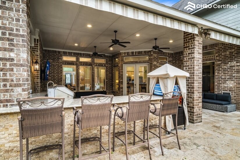 Bar seating with stone finishes
