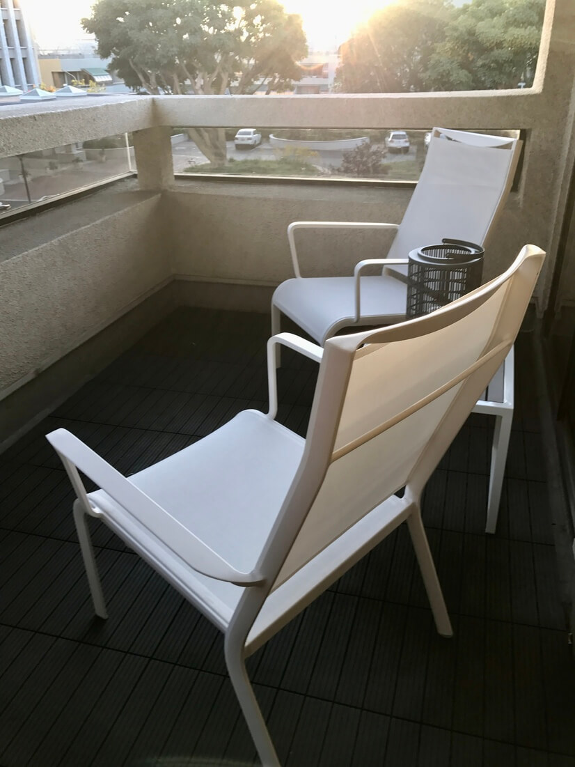 Large balcony featuring views of DTLA skyline