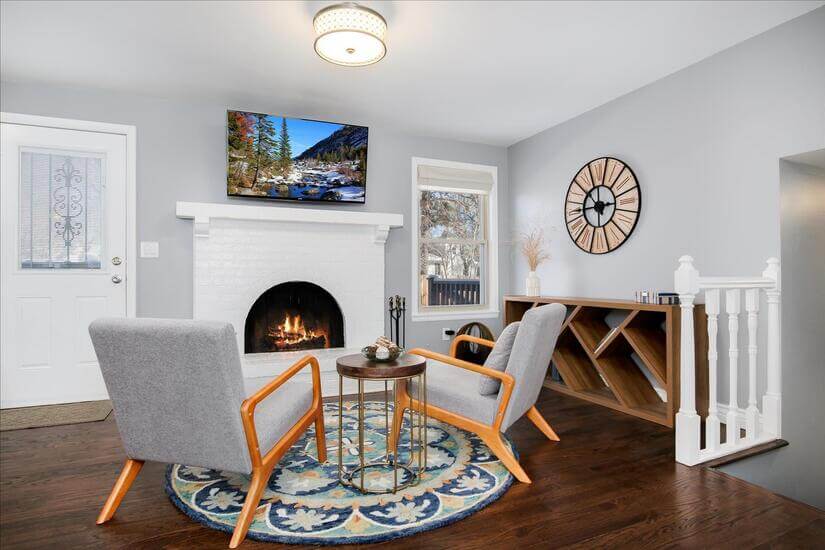 Lounge area with access to backyard & deck