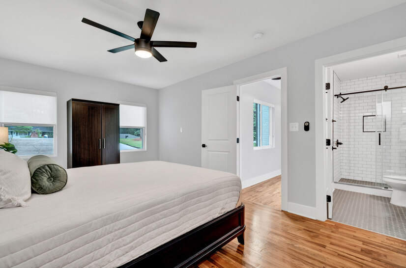 Modern Farmhouse in the City