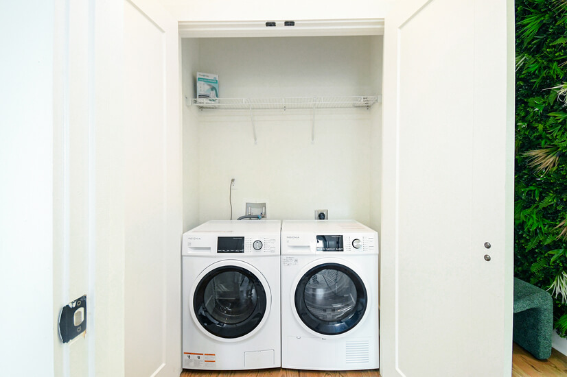 Fully Furnished 3 Bedroom Townhome