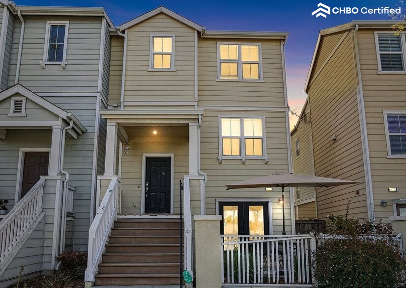 Spectacular 4BR/3.5 BA Near SF, Berkeley