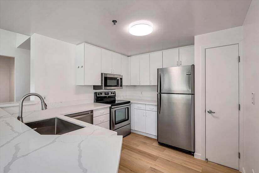 2 Bedroom 2 Bath Condo in Parc Telegraph