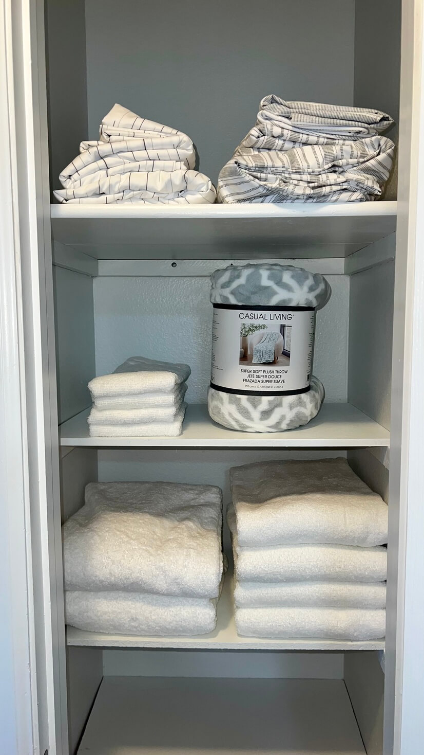 Bright and Modern 2BR Apartment