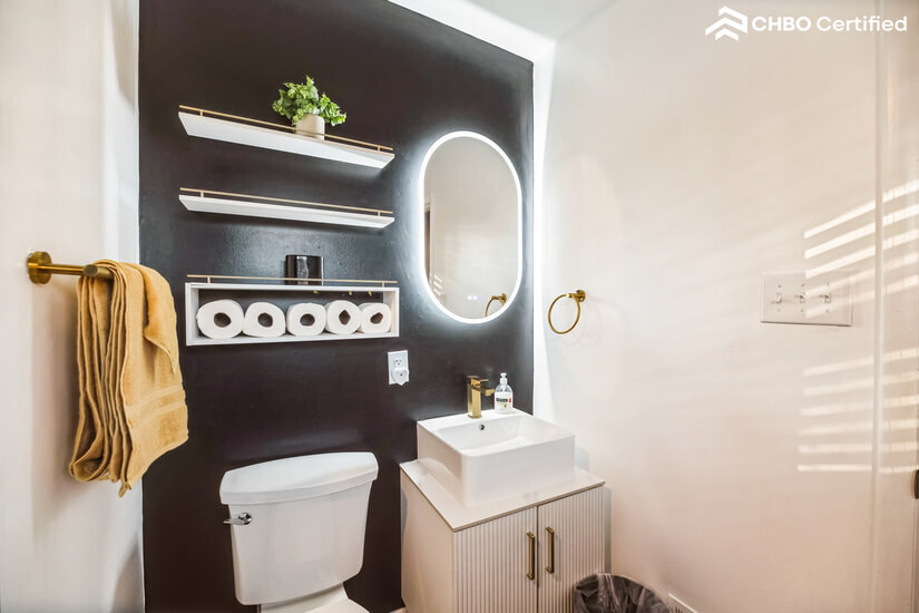 Master Bath w/ classy vanity and decor