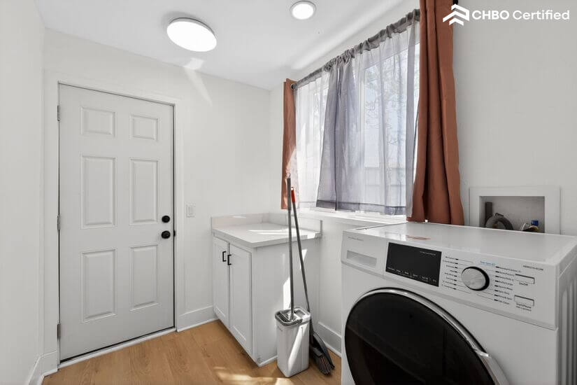 Furnished House Near Down Town Riverside