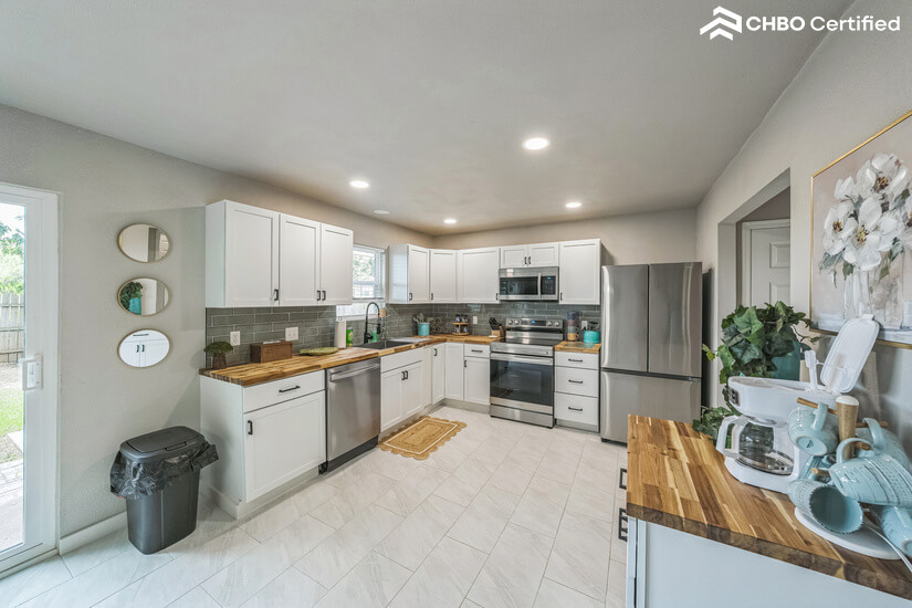 Rose Districts Coziest Retreat