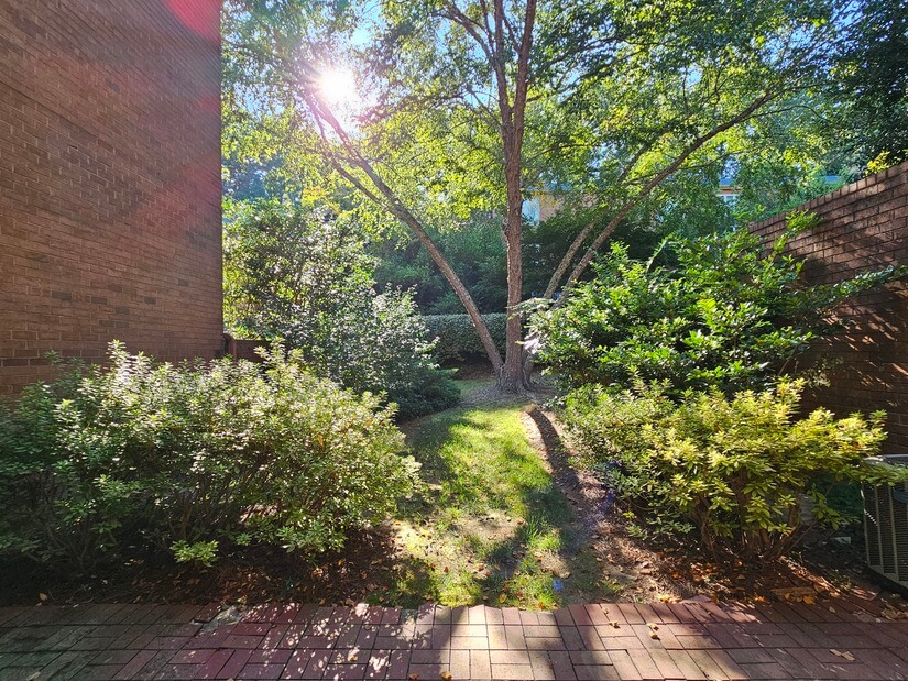 Townhouse Furnished (Park - Front Door)