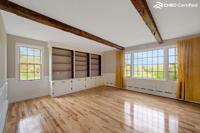 Unfurnished Rental Home in Deerfield NH