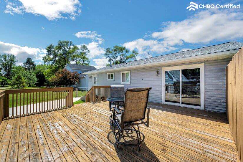 Furnished Pet Friendly Home