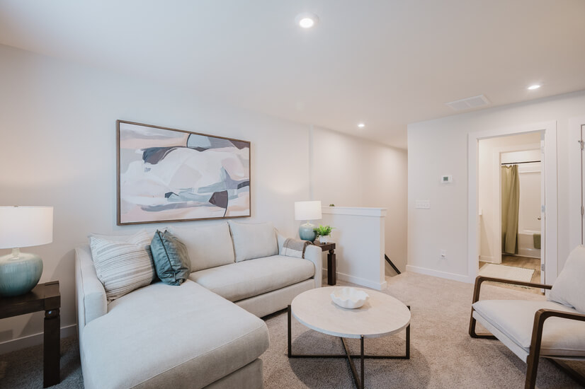 2nd floor retreat area and entertainment