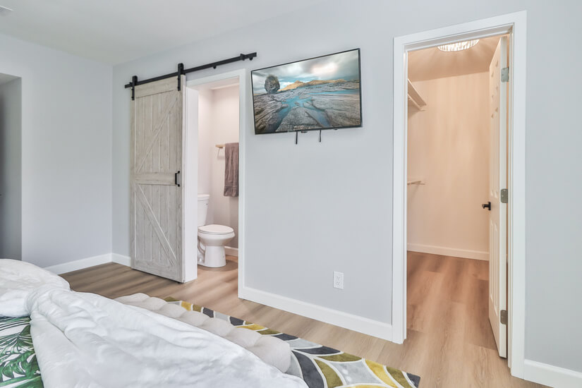 Casa Bonita Pool in the heart of LA