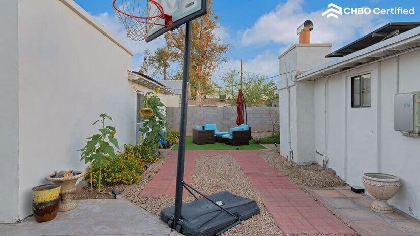 Snug Home Near Downtown Phoenix